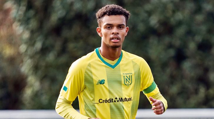 Un jour, un jeune. Hors-série : Mathieu Acapandié, premier contrat professionnel.